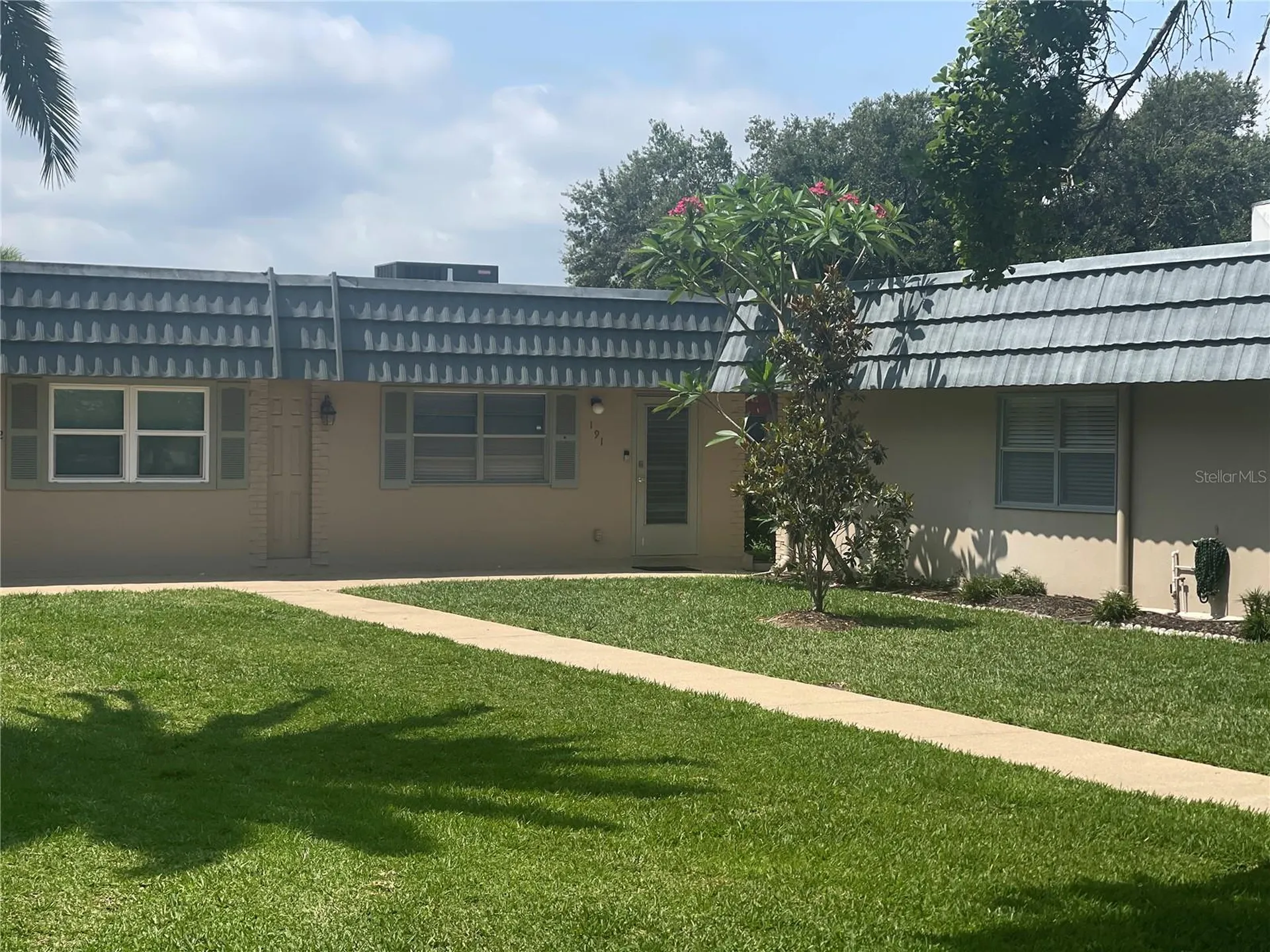 1802 Bedford Terrace Sun City Center FL 33573