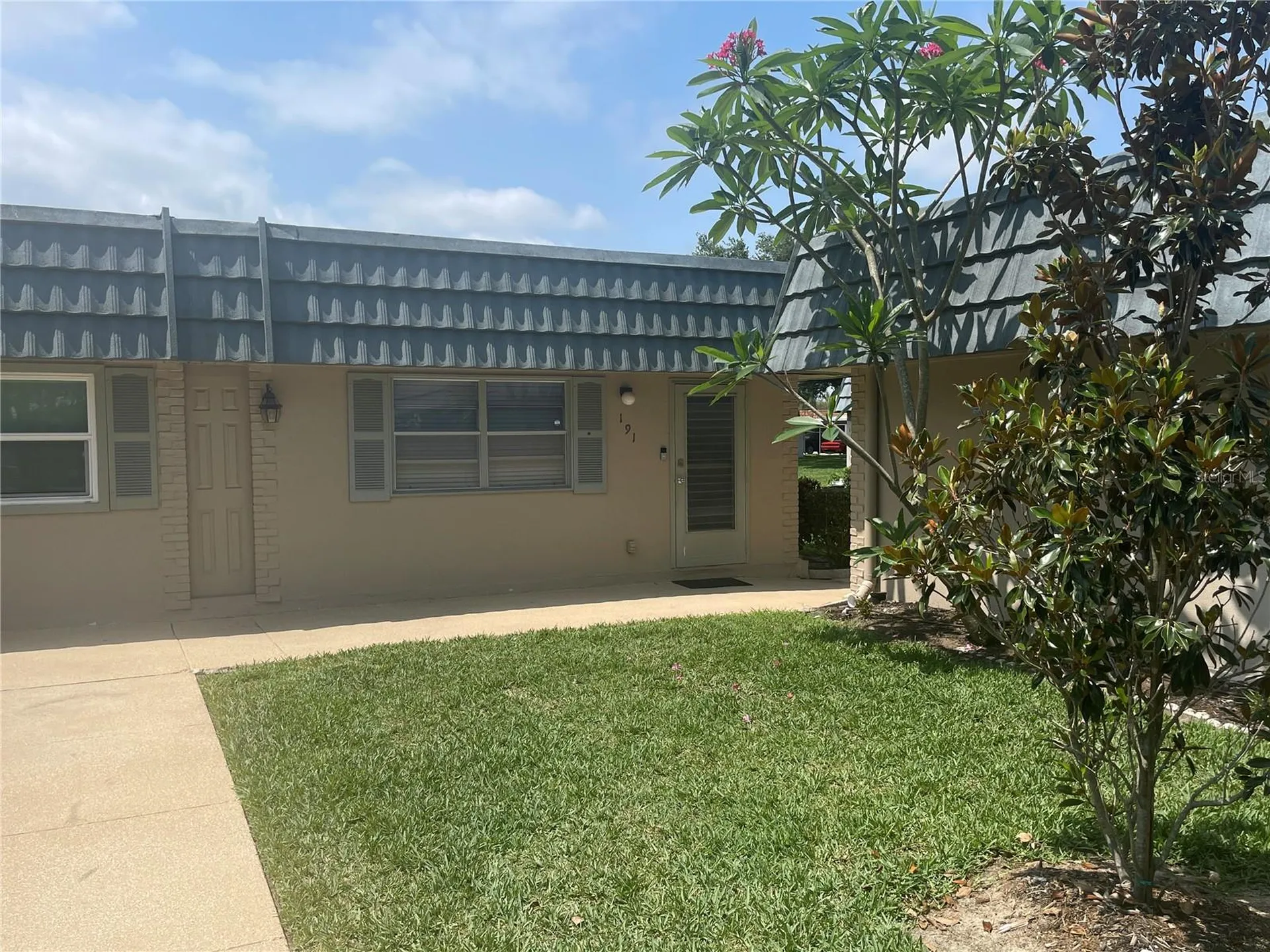 1802 Bedford Terrace Sun City Center FL 33573