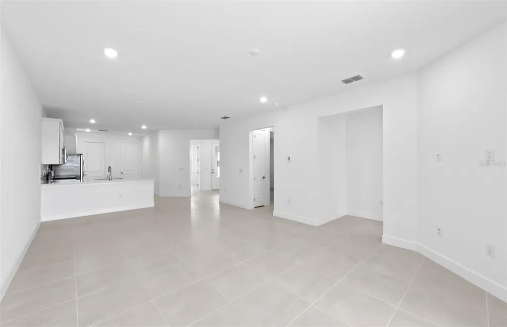 27104 Clam Shell Court Englewood FL 34223