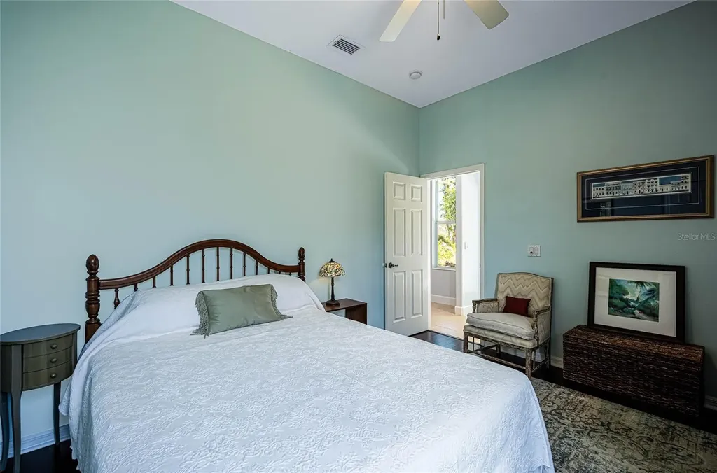 956 Scherer Way Osprey FL 34229
