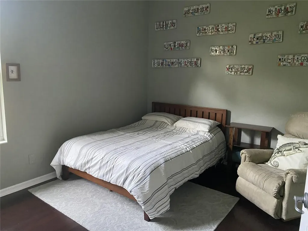 956 Scherer Way Osprey FL 34229