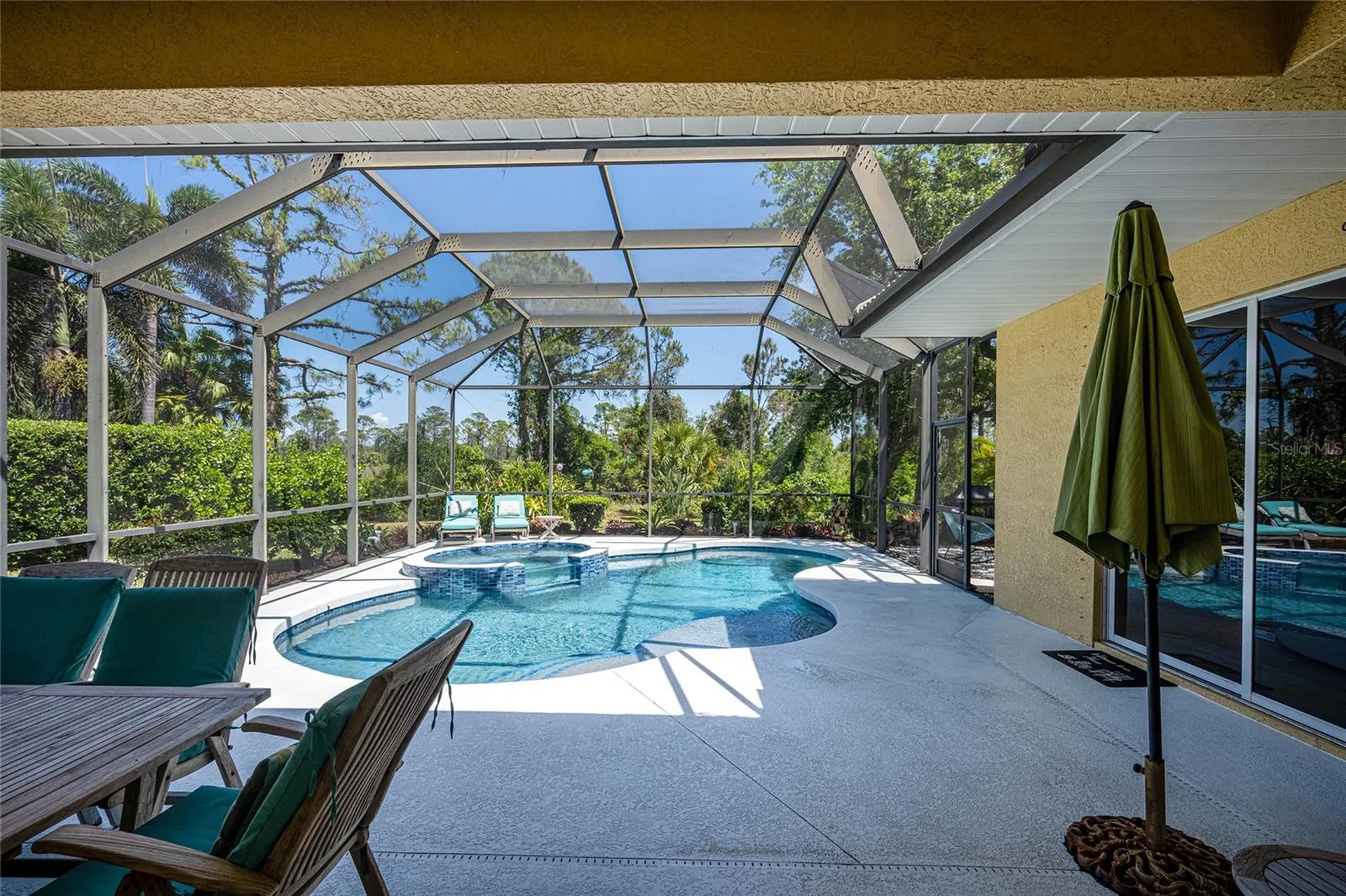 956 Scherer Way Osprey FL 34229