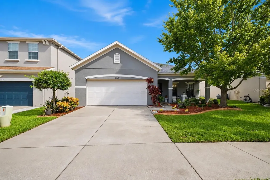2814 Maple Brook Loop Lutz FL 33558