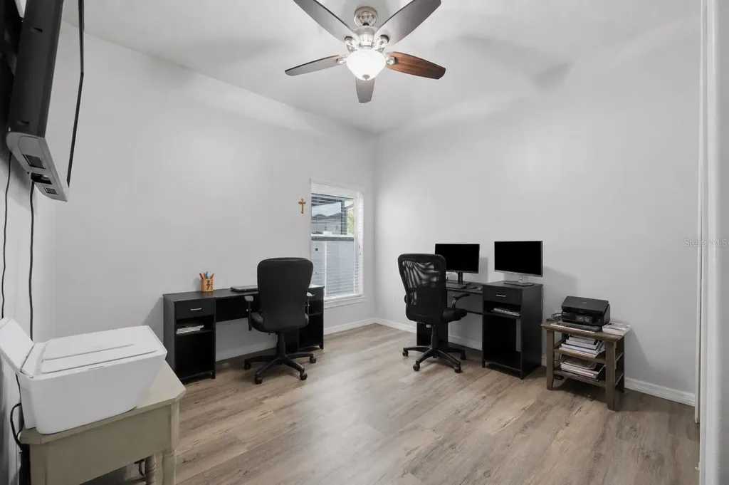 2814 Maple Brook Loop Lutz FL 33558