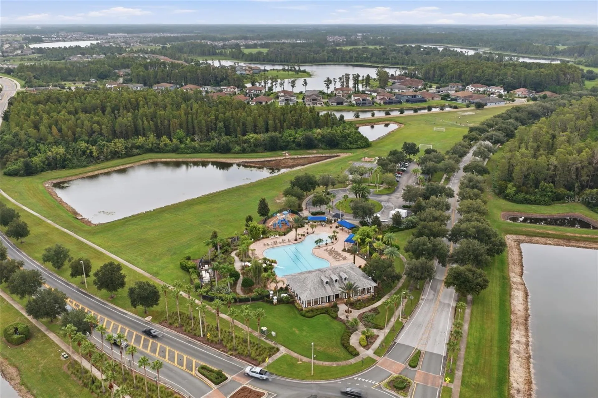 2814 Maple Brook Loop Lutz FL 33558