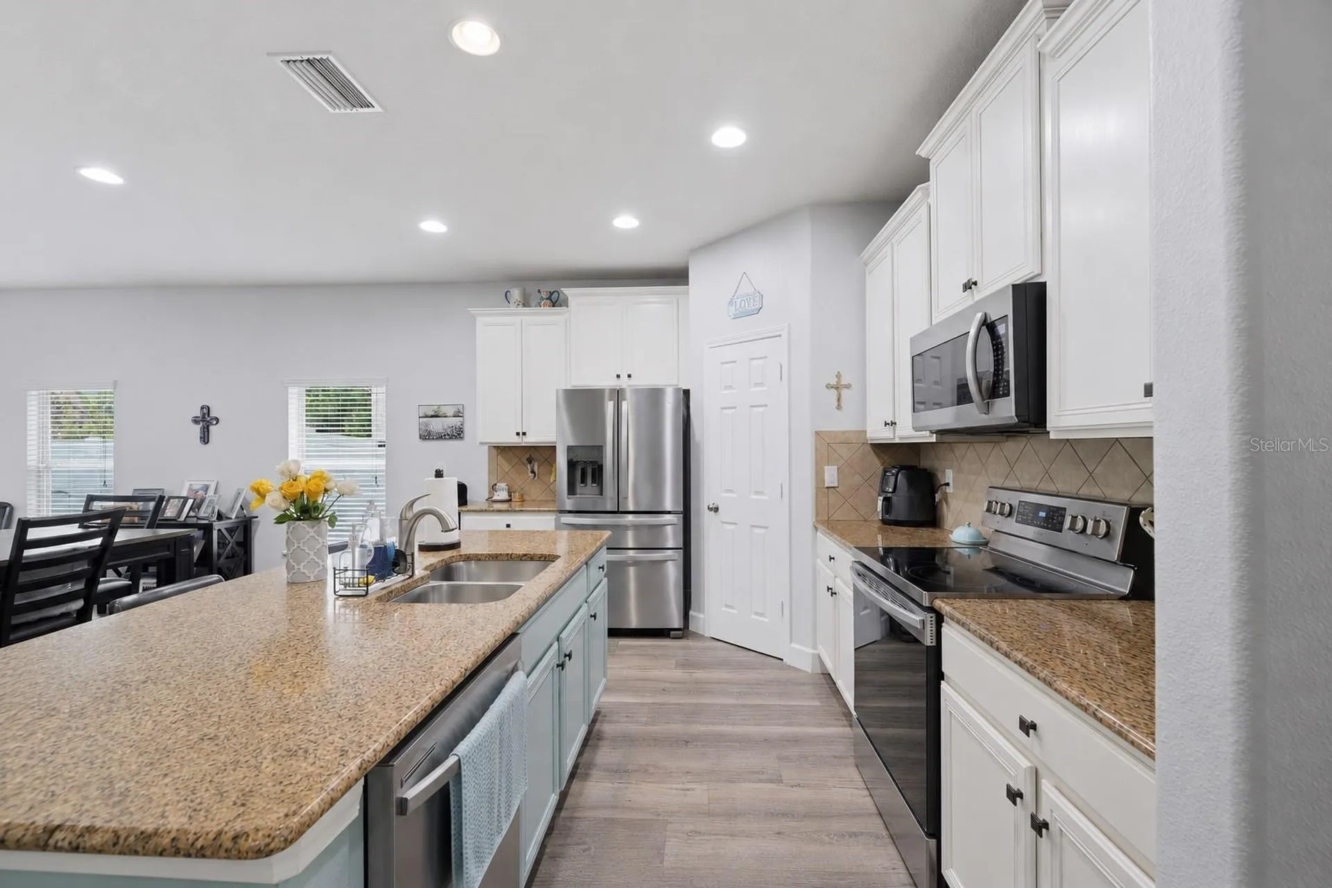 2814 Maple Brook Loop Lutz FL 33558