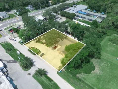 112 N Poplar Avenue Sanford FL 32771