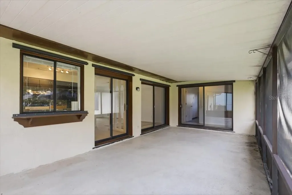 10 Fenwick Lane Palm Coast FL 32137