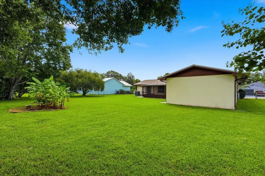 10 Fenwick Lane Palm Coast FL 32137