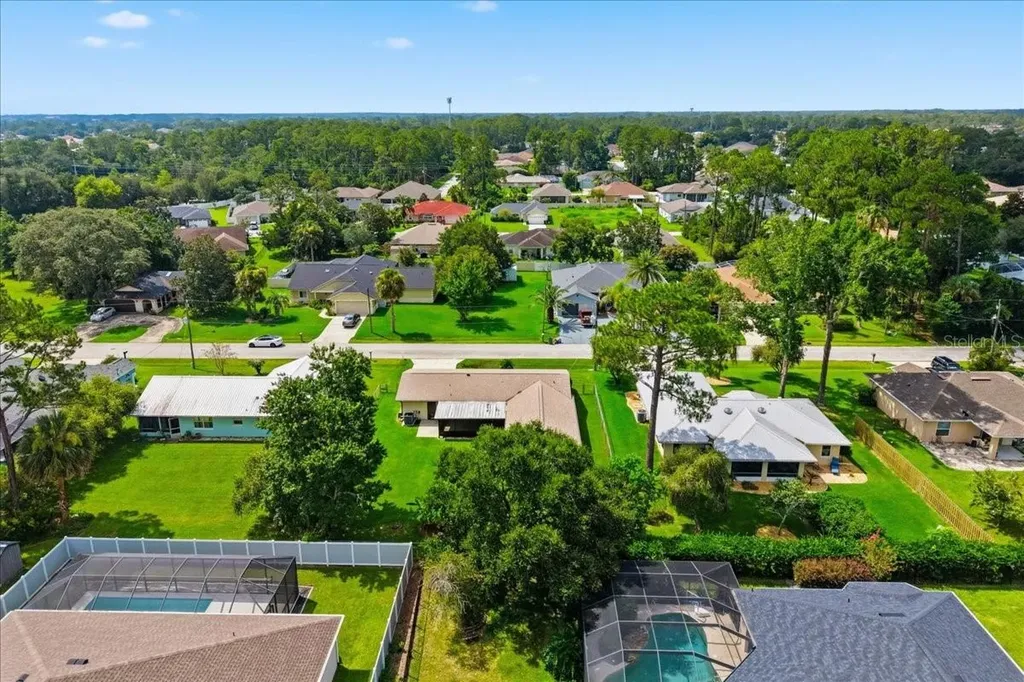 10 Fenwick Lane Palm Coast FL 32137