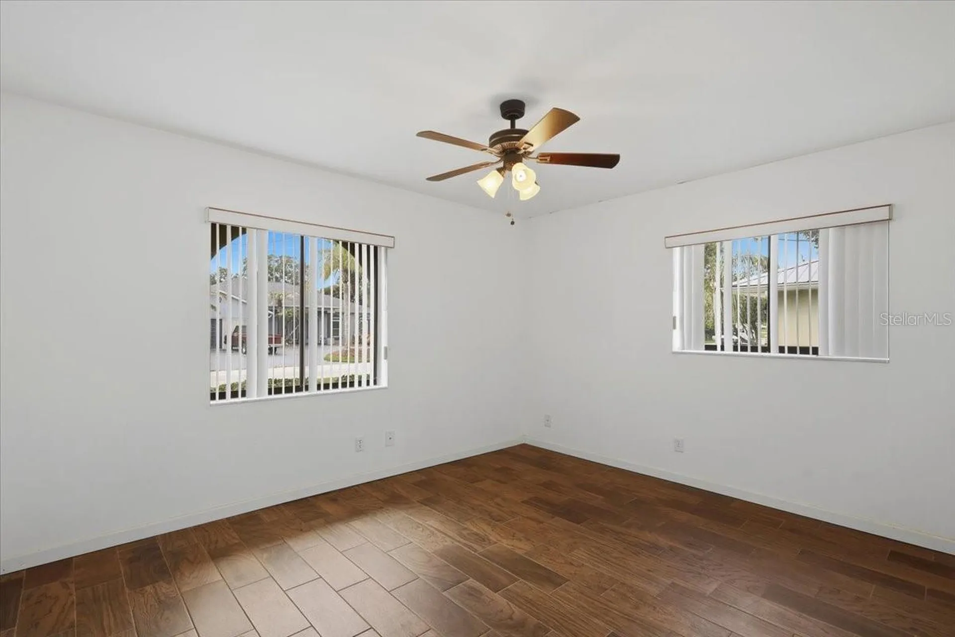 10 Fenwick Lane Palm Coast FL 32137