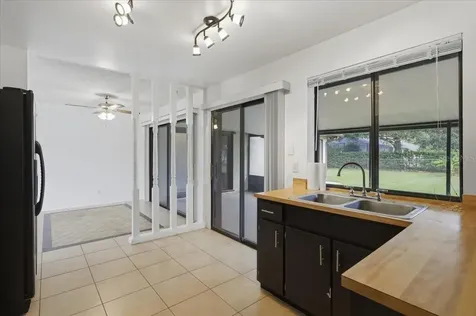 10 Fenwick Lane Palm Coast FL 32137