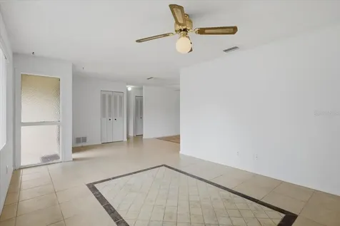 10 Fenwick Lane Palm Coast FL 32137
