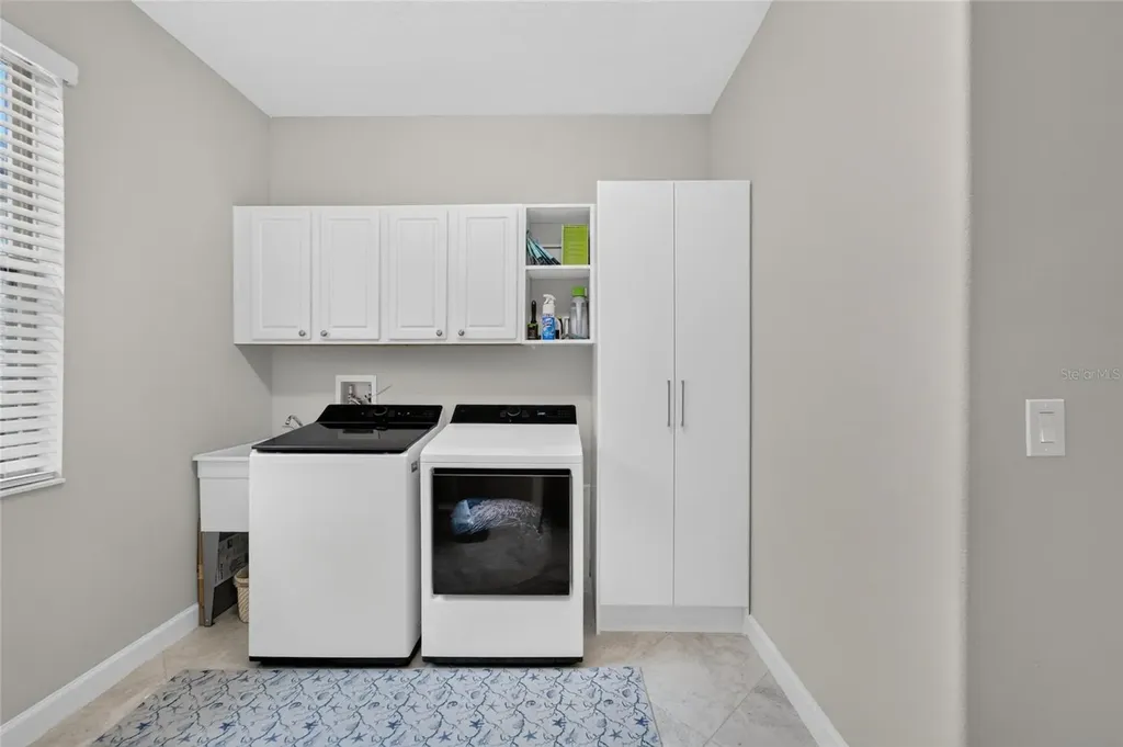 16817 Whisper Elm Street Wimauma FL 33598