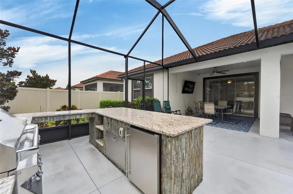 16817 Whisper Elm Street Wimauma FL 33598