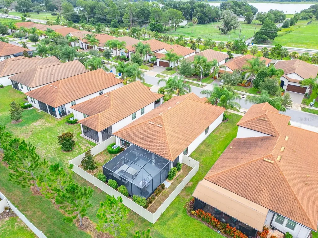 16817 Whisper Elm Street Wimauma FL 33598