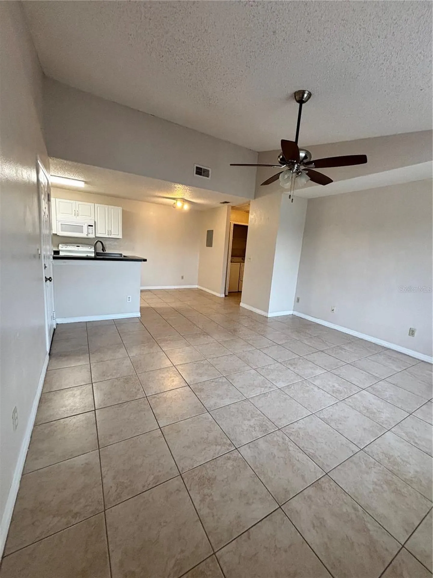 2030 Cascades Boulevard Kissimmee FL 34741