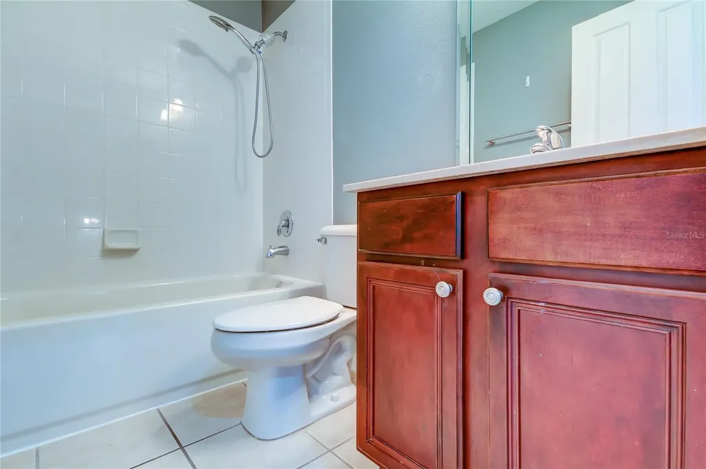 10003 Bradwell Place Tampa FL 33626
