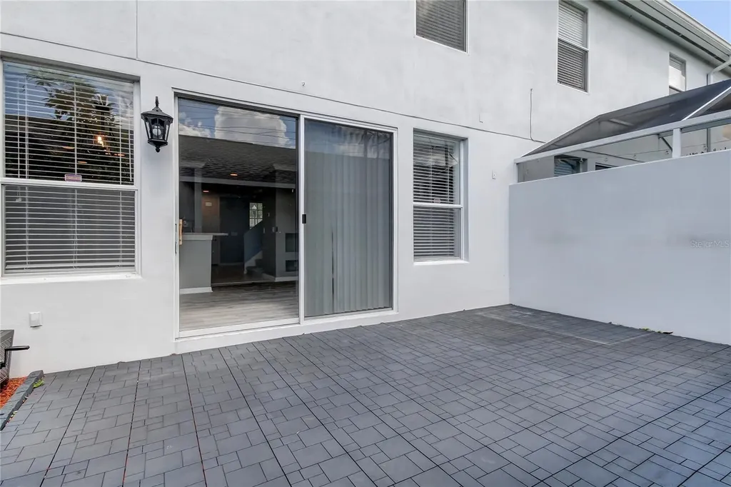 10003 Bradwell Place Tampa FL 33626