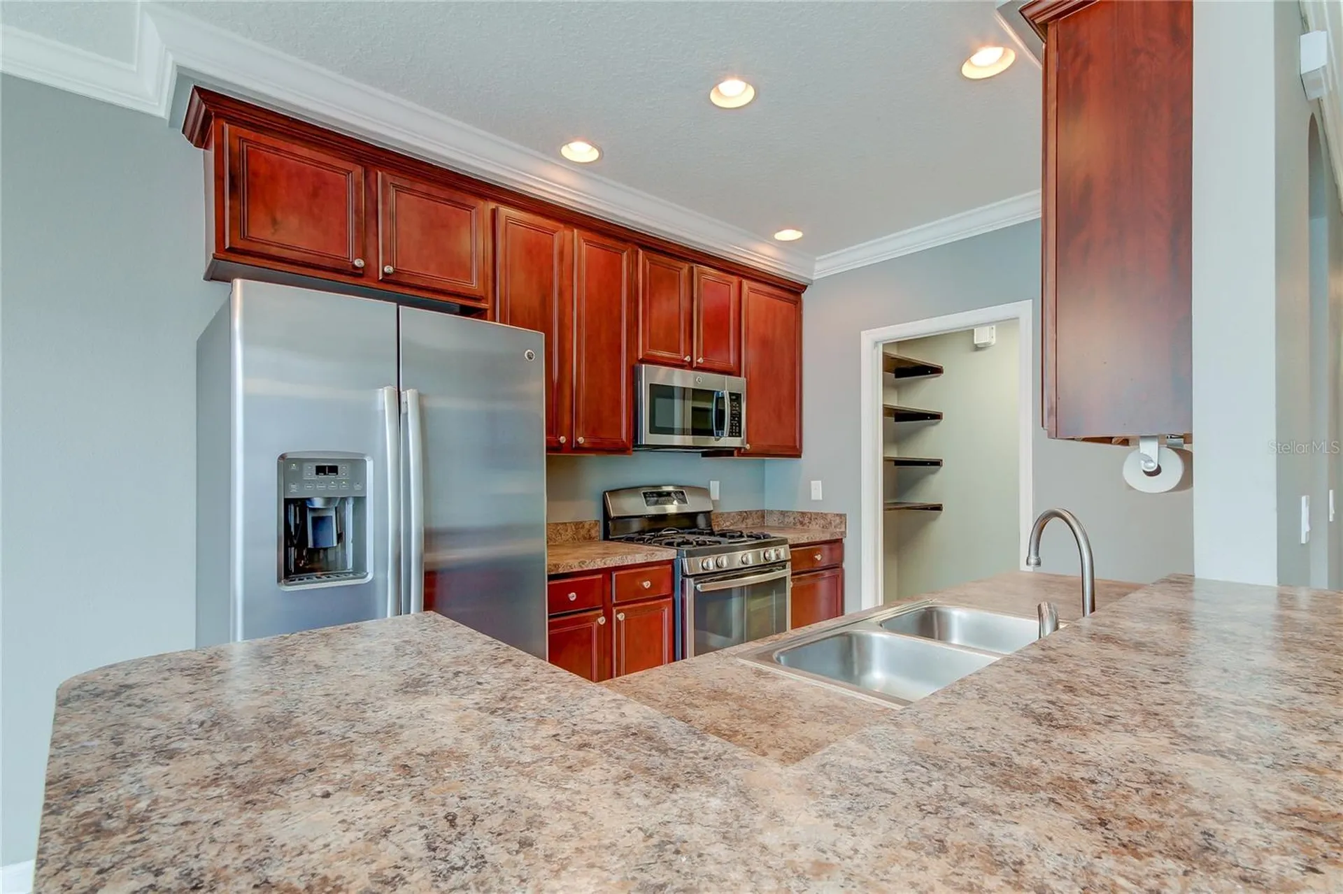 10003 Bradwell Place Tampa FL 33626