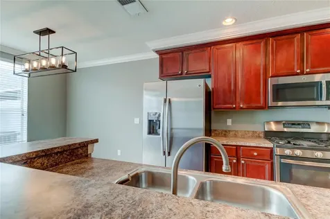 10003 Bradwell Place Tampa FL 33626