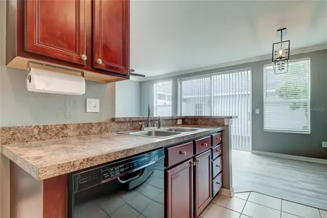 10003 Bradwell Place Tampa FL 33626