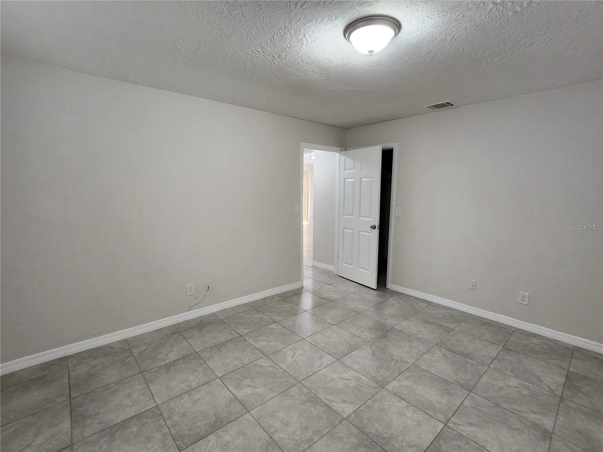5200 SE 31st Street Ocala FL 34480