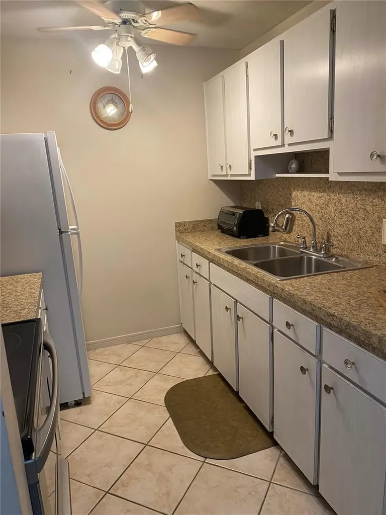 8350 112th Street Seminole FL 33772