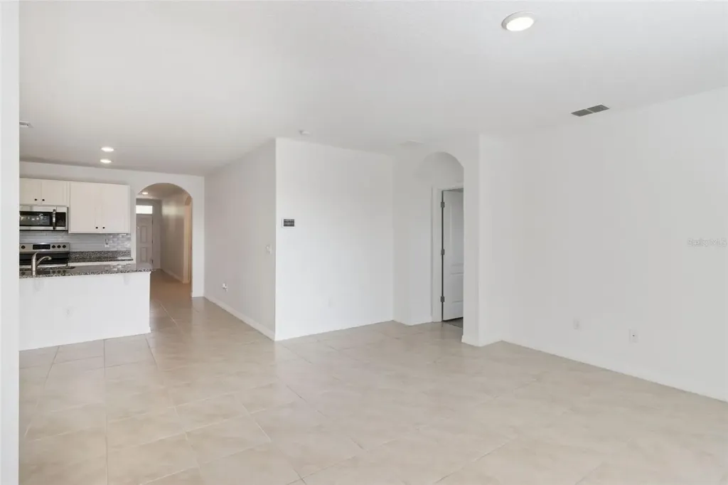 2487 White Lilly Drive Kissimmee FL 34747