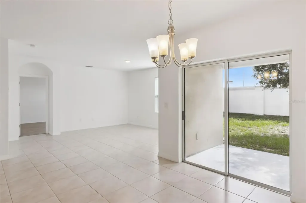 2487 White Lilly Drive Kissimmee FL 34747