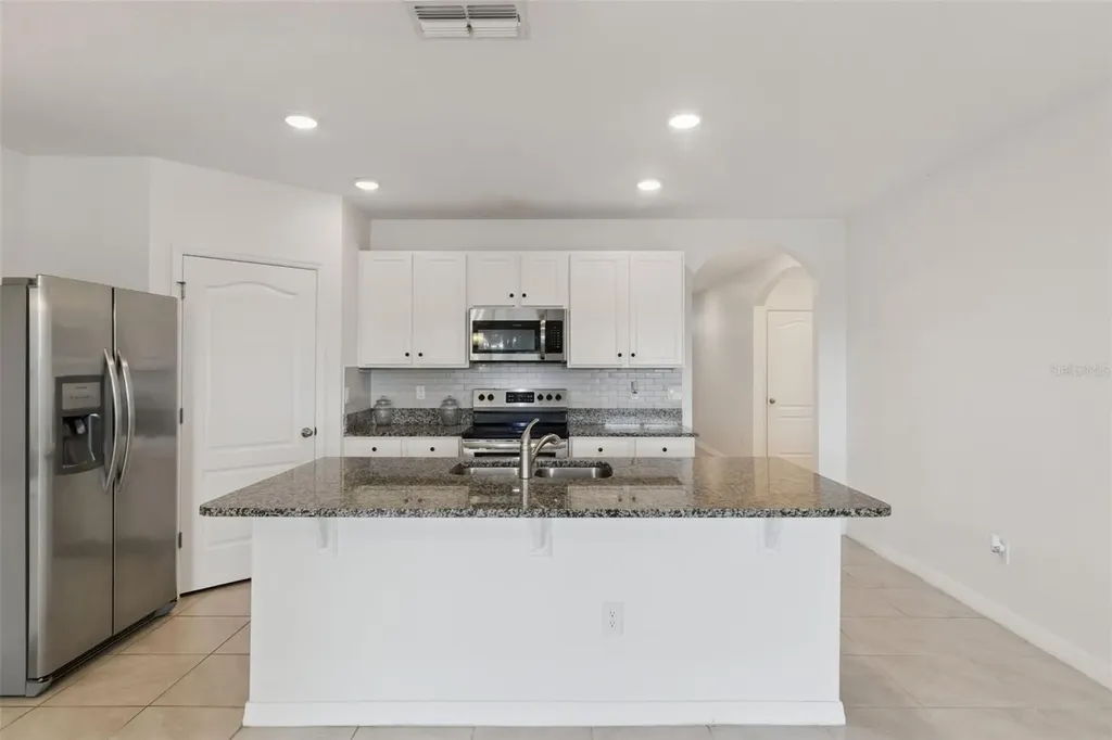 2487 White Lilly Drive Kissimmee FL 34747