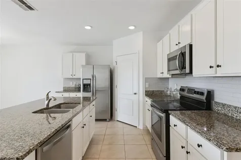 2487 White Lilly Drive Kissimmee FL 34747