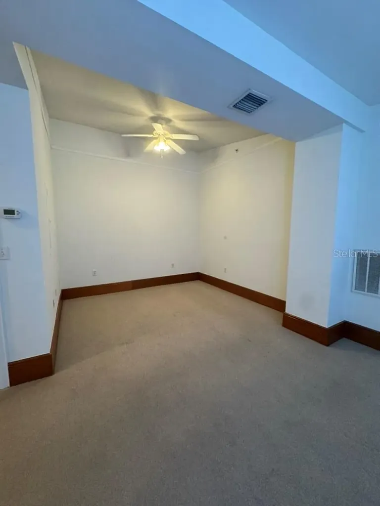 1229 N Franklin Street Tampa FL 33602