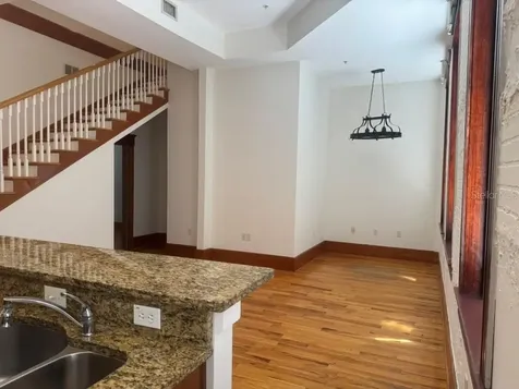 1229 N Franklin Street Tampa FL 33602
