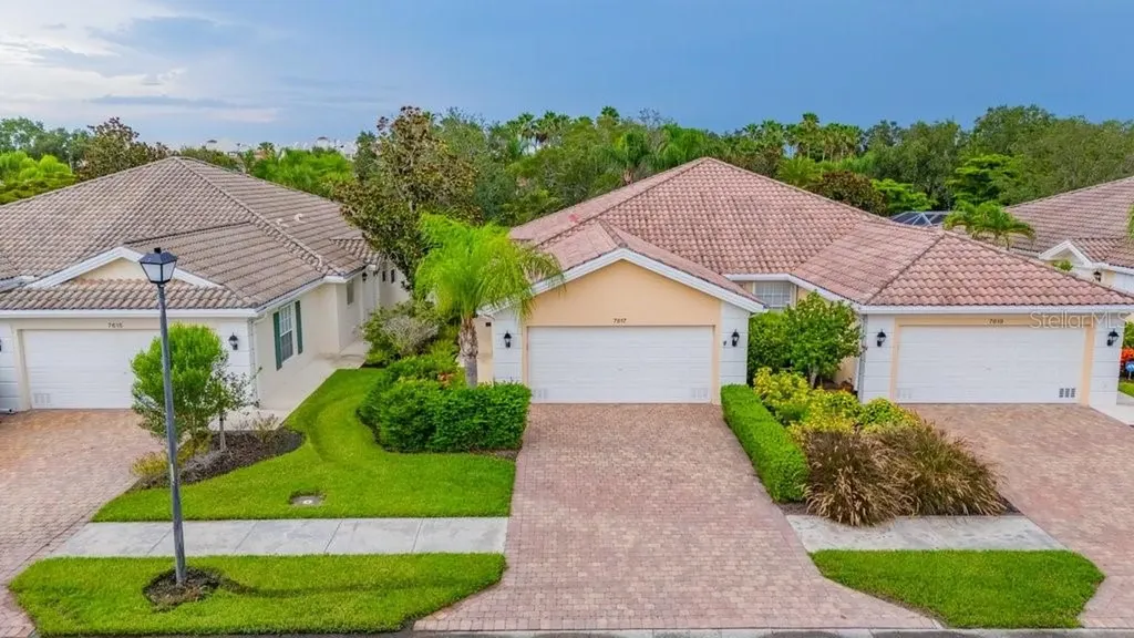 7617 Camminare Drive Sarasota FL 34238