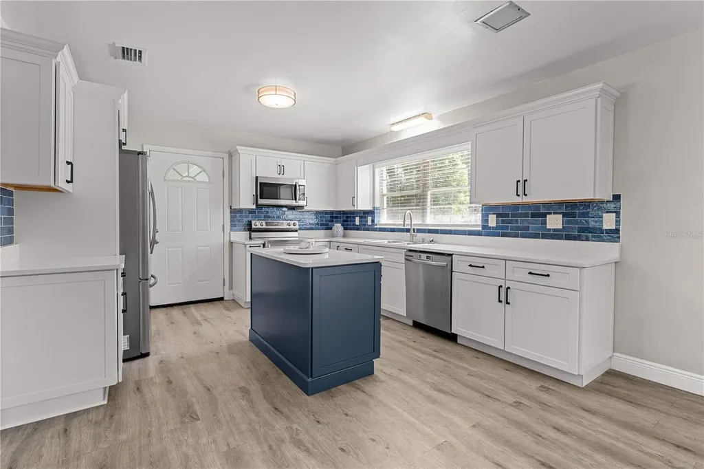 121 NW 29th Street Gainesville FL 32607