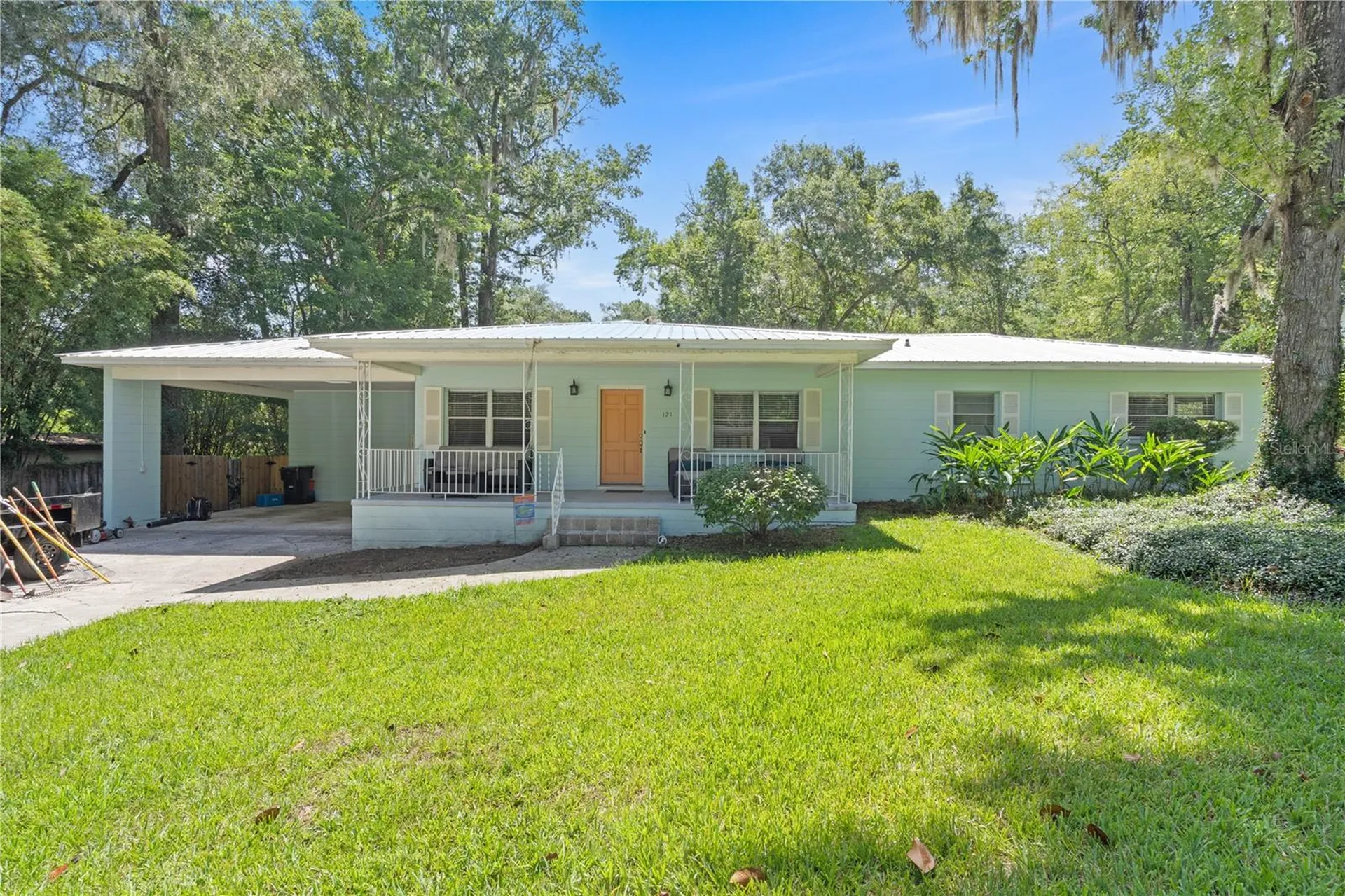 121 NW 29th Street Gainesville FL 32607