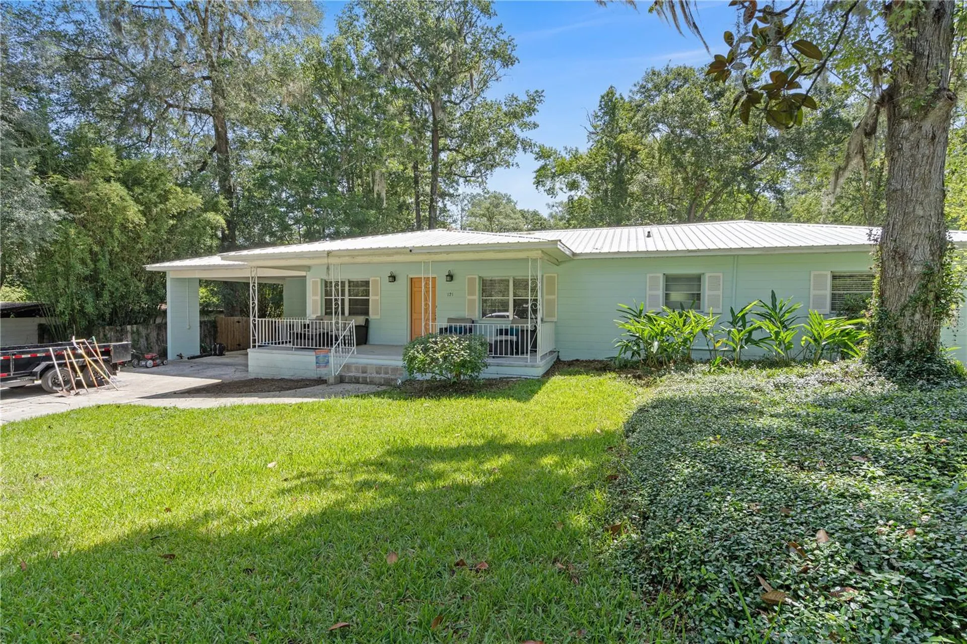 121 NW 29th Street Gainesville FL 32607