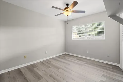 121 NW 29th Street Gainesville FL 32607