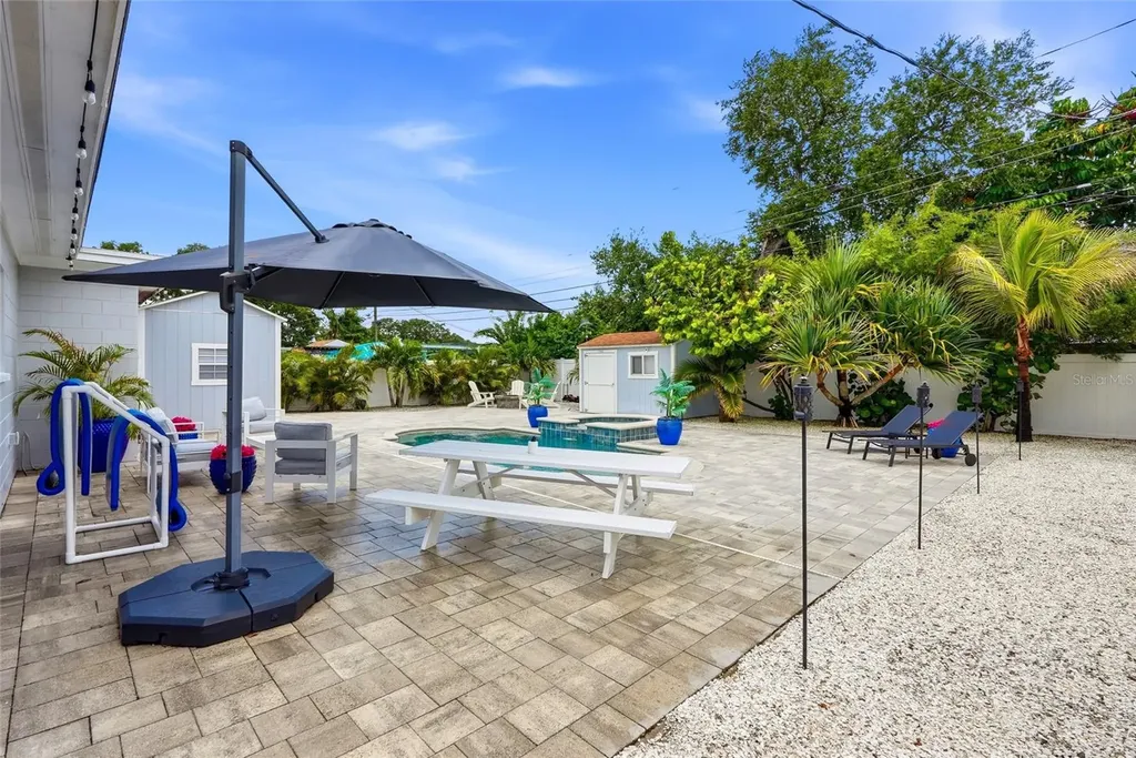 5580 Tangelo Road Seminole FL 33772