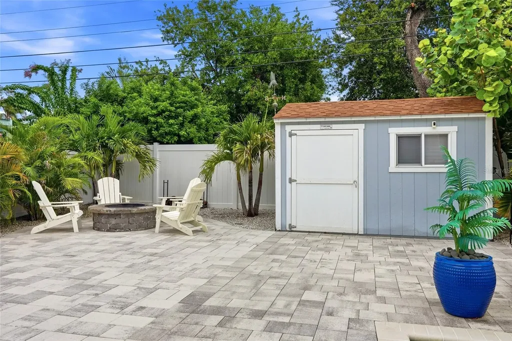 5580 Tangelo Road Seminole FL 33772