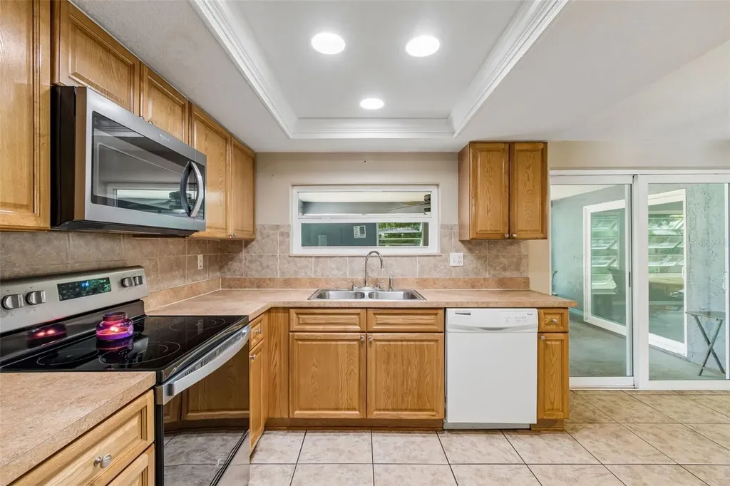 8832 Goshen Lane Port Richey FL 34668