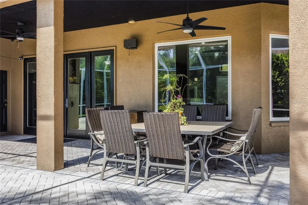 5522 Reflections Boulevard Lutz FL 33558
