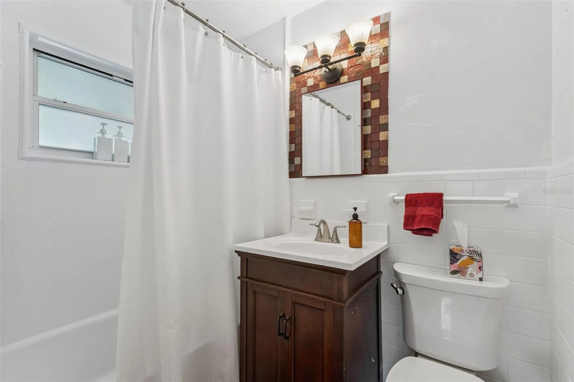 812 Agnes Drive Altamonte Springs FL 32701
