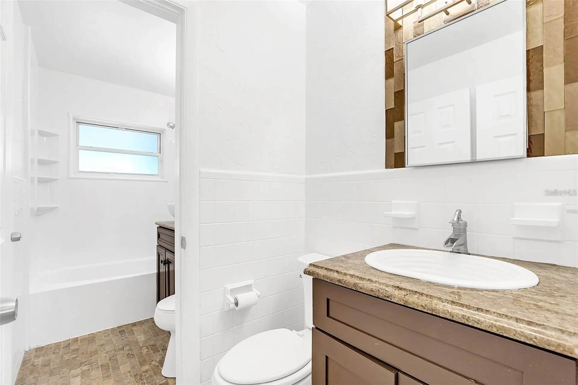812 Agnes Drive Altamonte Springs FL 32701