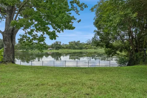 812 Agnes Drive Altamonte Springs FL 32701