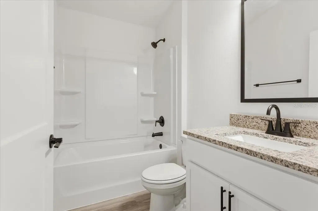 17703 NW 168th Road Alachua FL 32615