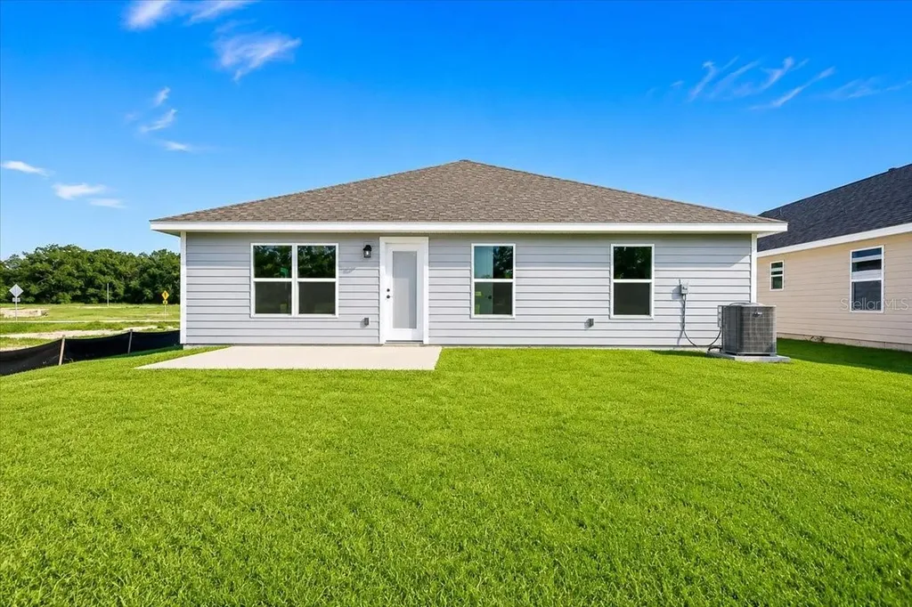 17703 NW 168th Road Alachua FL 32615