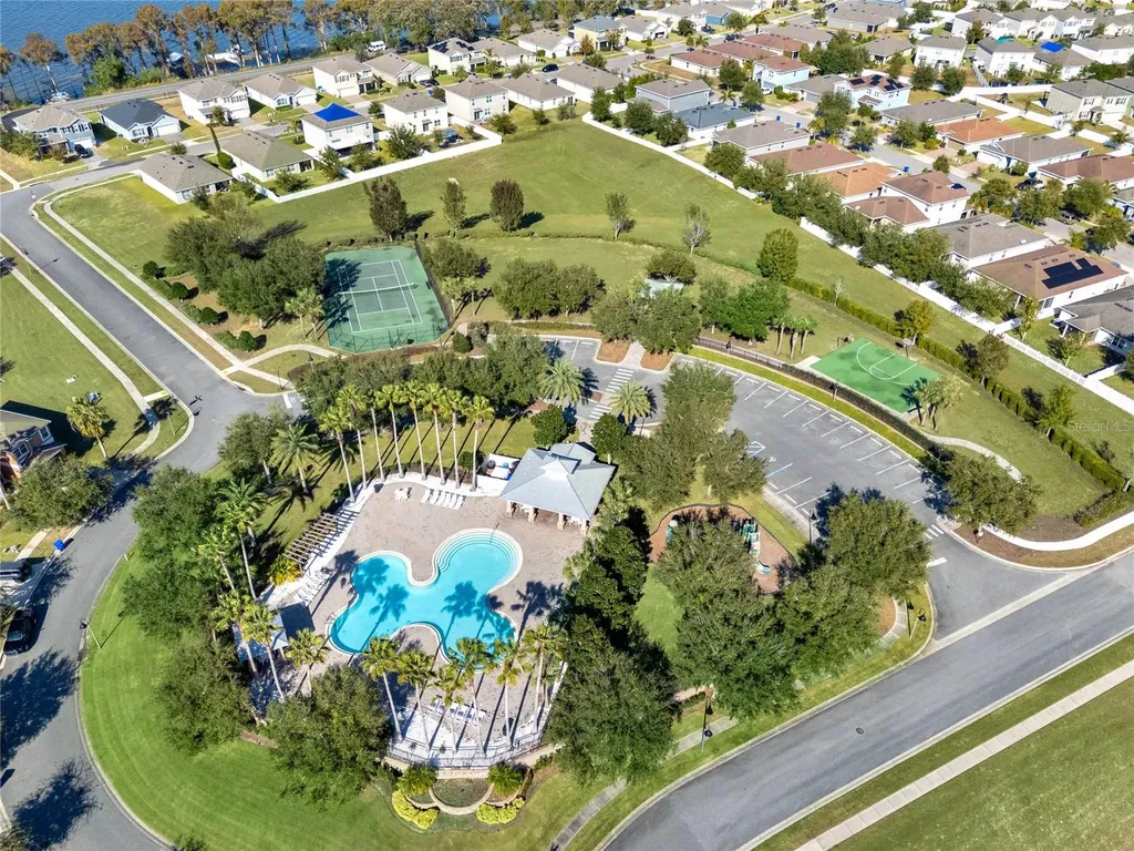 3254 Landing View Tavares FL 32778