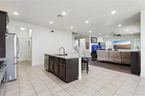 3254 Landing View Tavares FL 32778